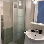 Stazzo Naracumar شقة *