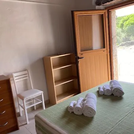Stazzo Naracumar Apartment
